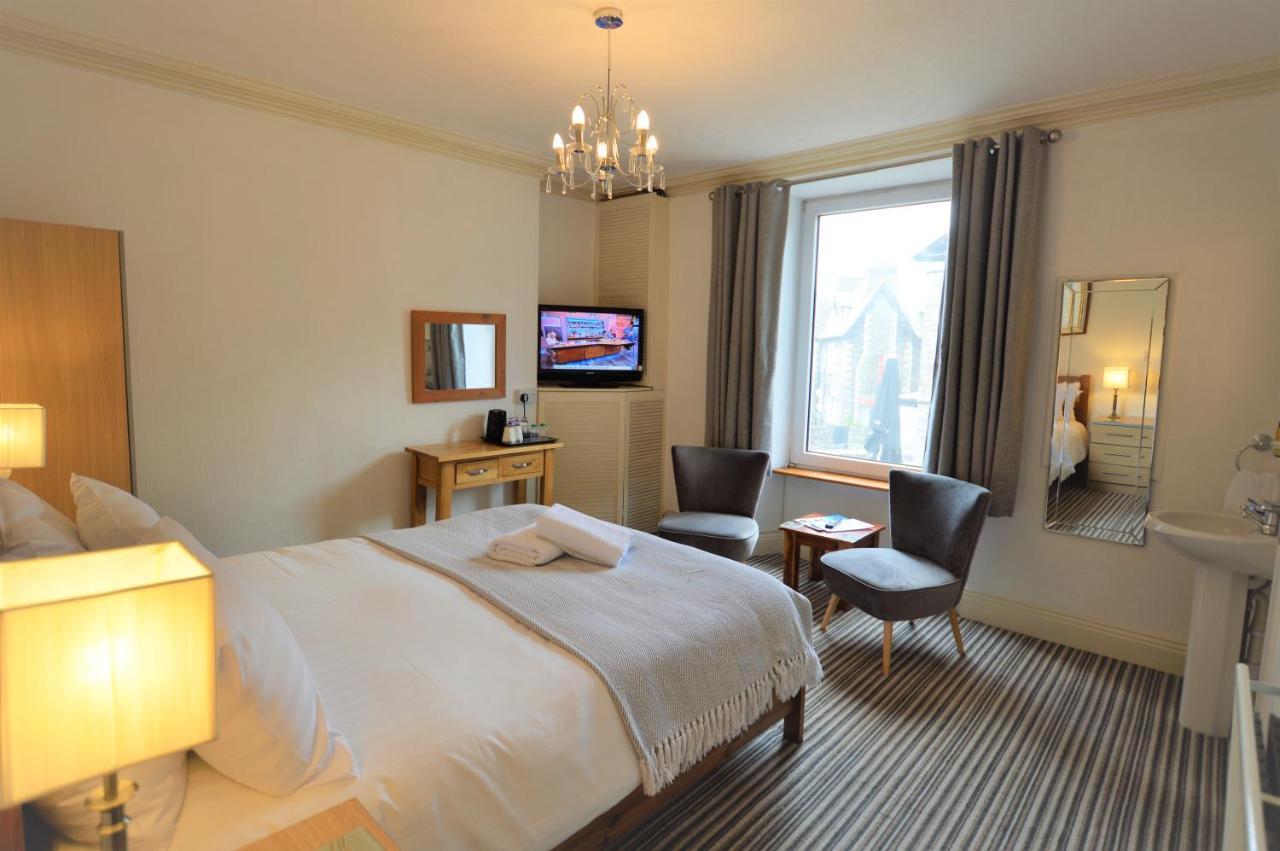 All Seasons Guest House วินเดอร์เมียร์ ภายนอก รูปภาพ